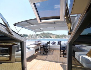 Astro Boat photo 29