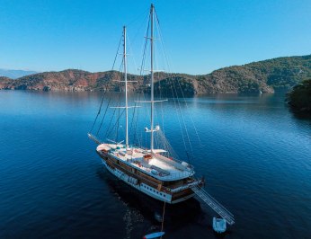 Queen Atlantis photo 56