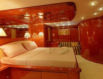 Dream Yacht photo 23