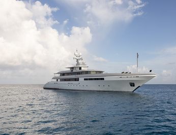 Esmeralda II photo 47