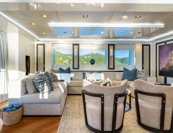 Holdin' My Own photo 33