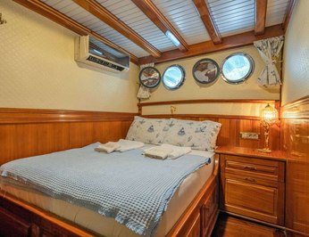 Grand Admiral photo 8