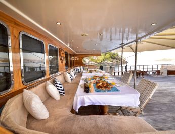 Queen Atlantis photo 35