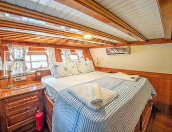 Grand Admiral photo 9