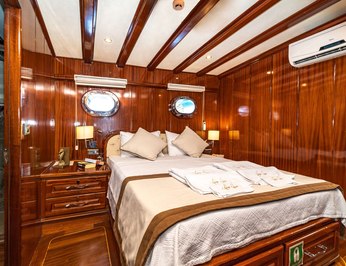 Lycian Queen photo 11