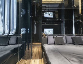 Regina D'Italia photo 16