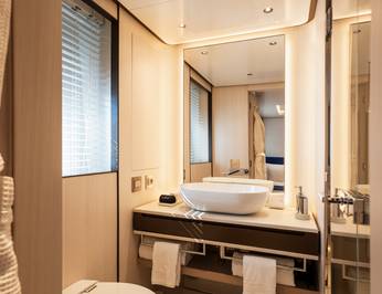 Fortitude¹ photo 29