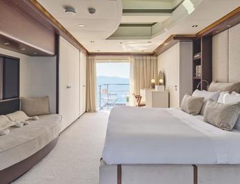 Persefoni I photo 14