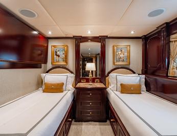 Miss Christine photo 47