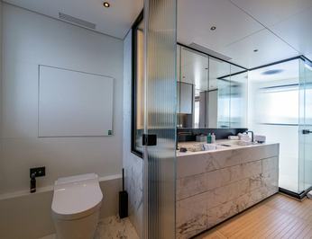 Kings Lair photo 32