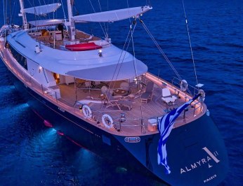 Almyra II photo 5