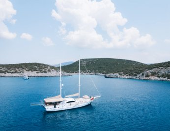 Queen of Sea photo 5