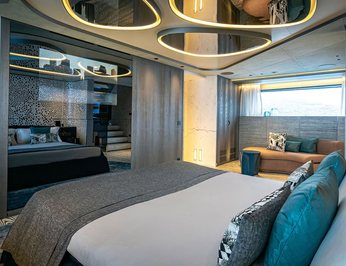 Pacific Pearl photo 11