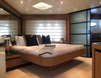 The Hangout photo 14