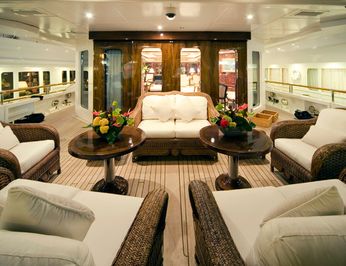 Main Aft Deck - Day