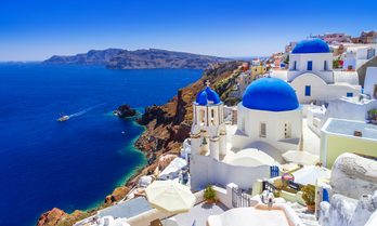Overview of white-wash buildings of Santorini