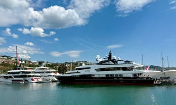 Motor yacht charters berthed in Nafplion
