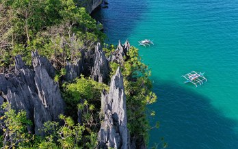 Island Hopping In The Philippines