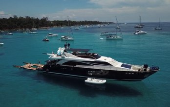 Lady Amanda charter special offer