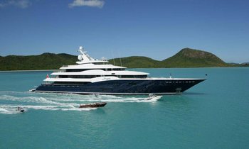 Superyacht charter AMARYLLIS returns to FLIBS after 10 years as largest yacht in show