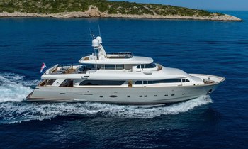 Custom Line motor yacht KLOBUK returns to Croatia charter fleet following major refit