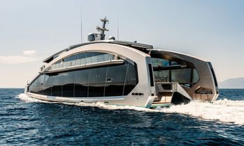 Fill-the-gap availability: Luxury charter yacht THIS IS IT offers exclusive Ionian Islands escape this July