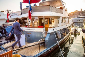 yachting jobs south of france