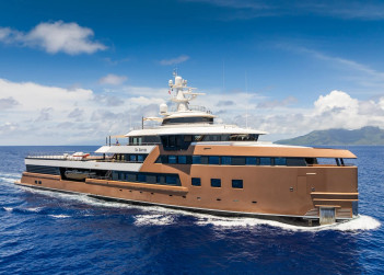 La Datcha yacht for charter