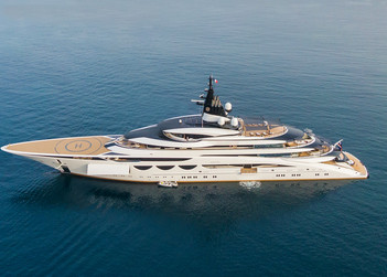 Ahpo yacht for charter