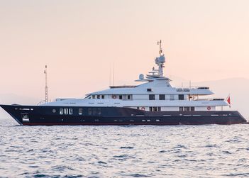 Rare Find yacht charter in Greece