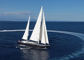 Perseus yacht charter in New Caledonia