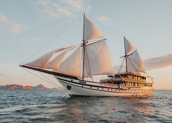 Prana yacht charter in Gam Island