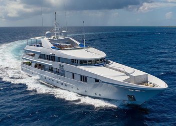 Star Diamond yacht charter in Bermuda