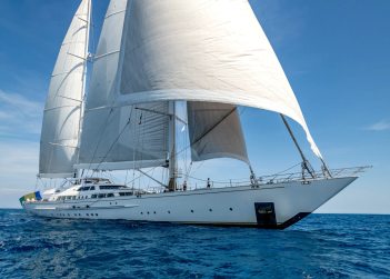 Spirit of the C's yacht charter in Seychelles
