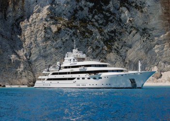 Emir yacht charter in Aegean Islands