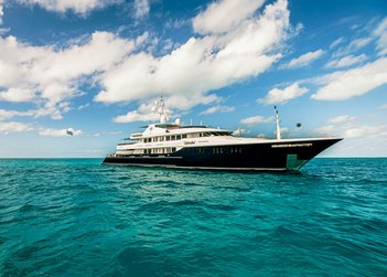 Unbridled yacht charter in Papua New Guinea
