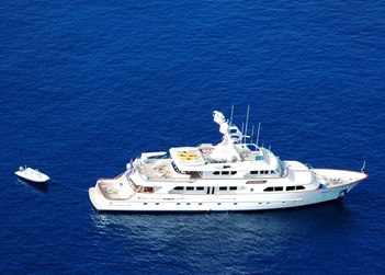 Maverick yacht charter in Seychelles