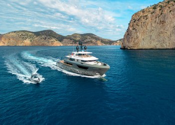 Moka yacht charter in Spain