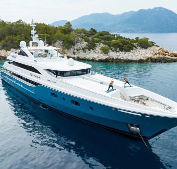 55M superyacht rental HOLDIN' MY OWN joins Caribbean yacht charter fleet following name change