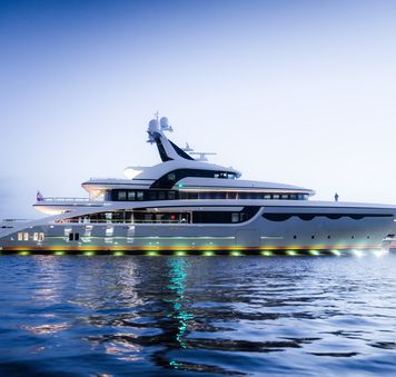 Superyacht SOARING offers rare luxury charters in Dubai