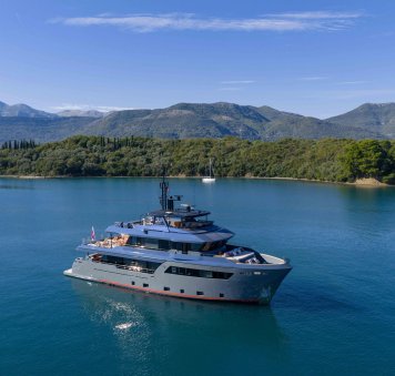 Charter Yacht HAZE² Wins First Award at 2026 World Superyacht Awards 