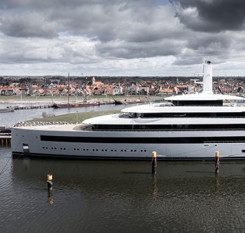 101M Feadship Superyacht MOONRISE unveiled in Makkum ahead of sea trials