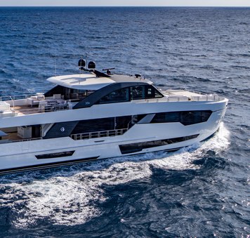 Ocean Alexander superyacht O MIMI joins Bahamas yacht charter fleet