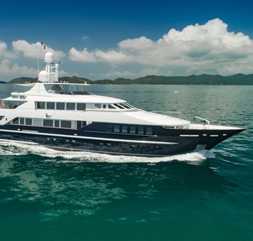 Superyacht charter LADY AZUL announces winter 2024/2025 availability for incredible Thailand yacht charters