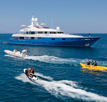 Turquoise Charter Yacht MOSAIQUE Opens Books For Winter 2025/26 Caribbean Yacht Charters