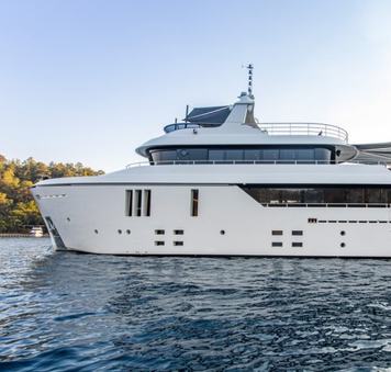 Superyacht ZEEMAR Joins the Croatia Yacht Charter Scene for East Mediterranean Escapes