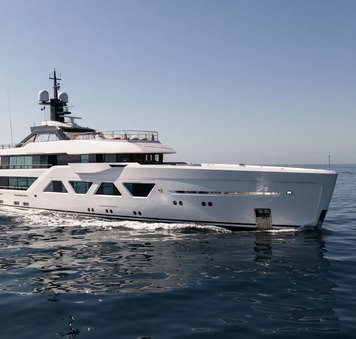 Watch This: Superyacht QU2 unveils first video footage of Winch Design interiors