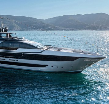 40m superyacht LADY FIRST available for Mediterranean yacht charters