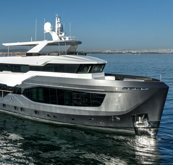 ONE ZERO opens bookings for Caribbean yacht charters in winter 2026/2027