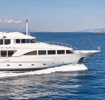 Benetti charter yacht RIVA I unveils final summer 2026 Greece yacht charter availability with 9-for-7 offer